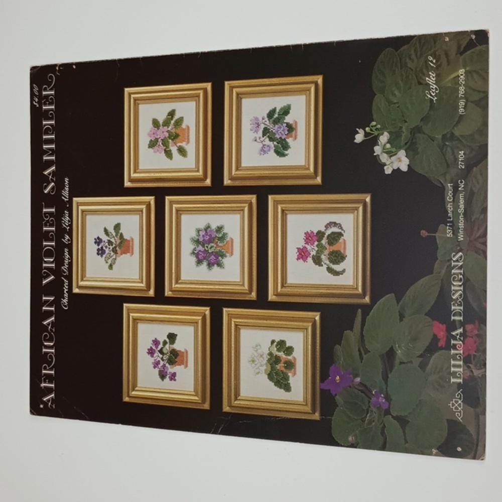 VTG African Violet Sampler Lilija Designs #12 Floral Cross Stitch Pattern ©1986 - Picture 3 of 5